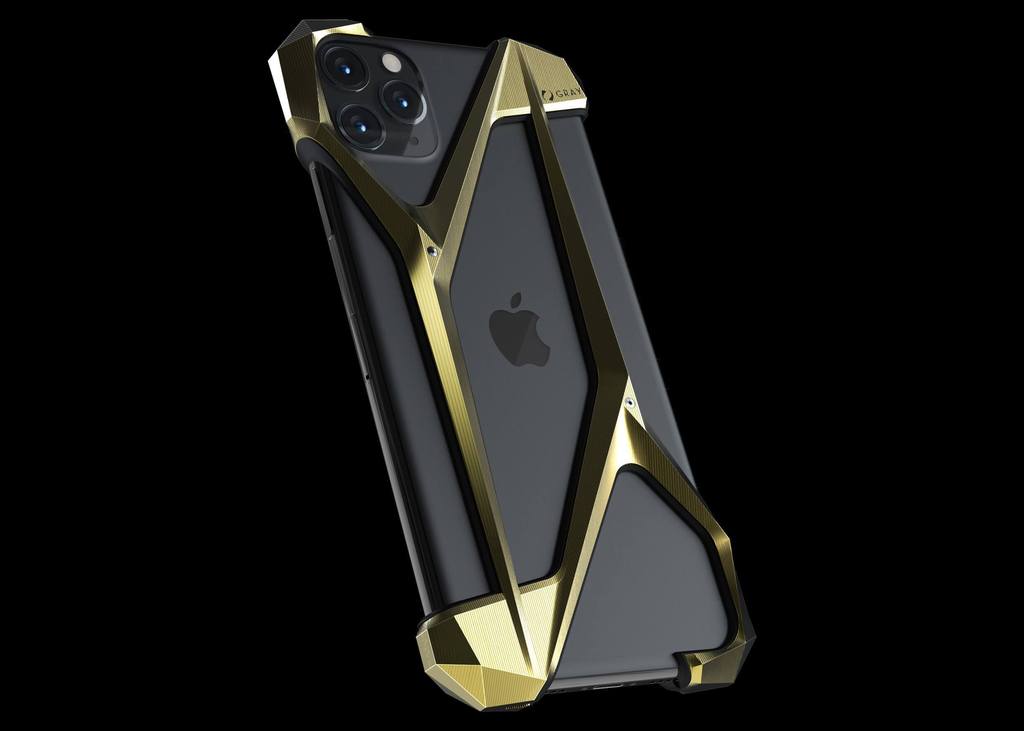 alter_ego_gold_luxury_titanium_metal_iphone_11_pro_case_1_1024x1024