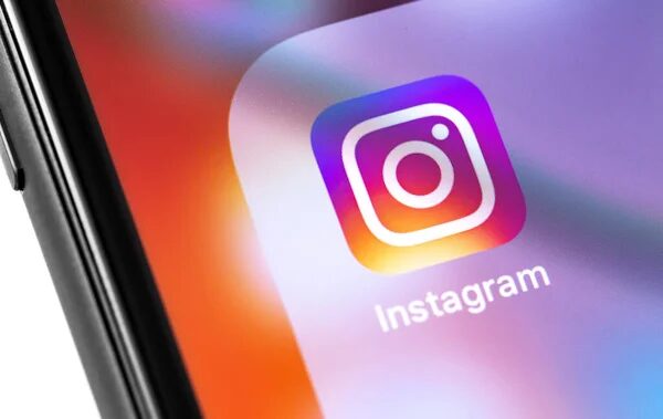 Essential Steps to Optimizing Instagram Story Ads