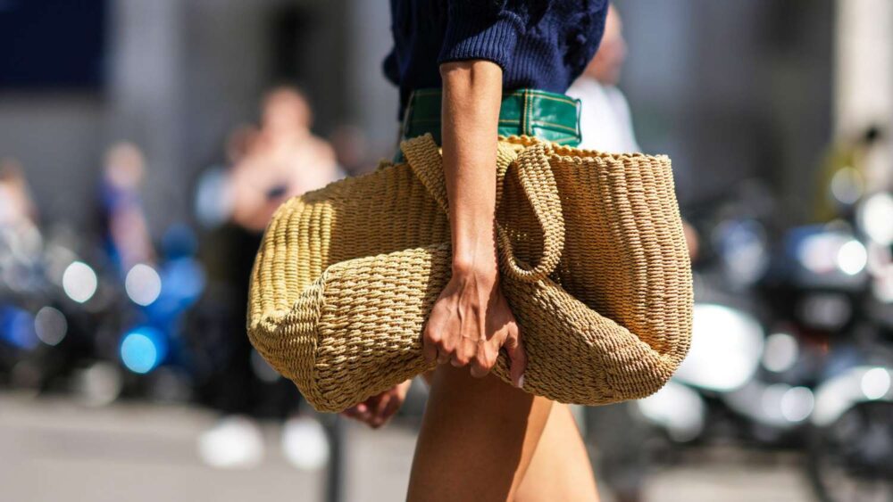 The straw handbag trend