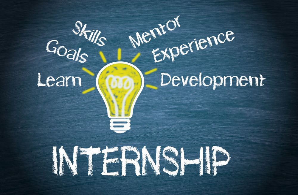 Part-Time Jobs and Internships: Earn While You Learn