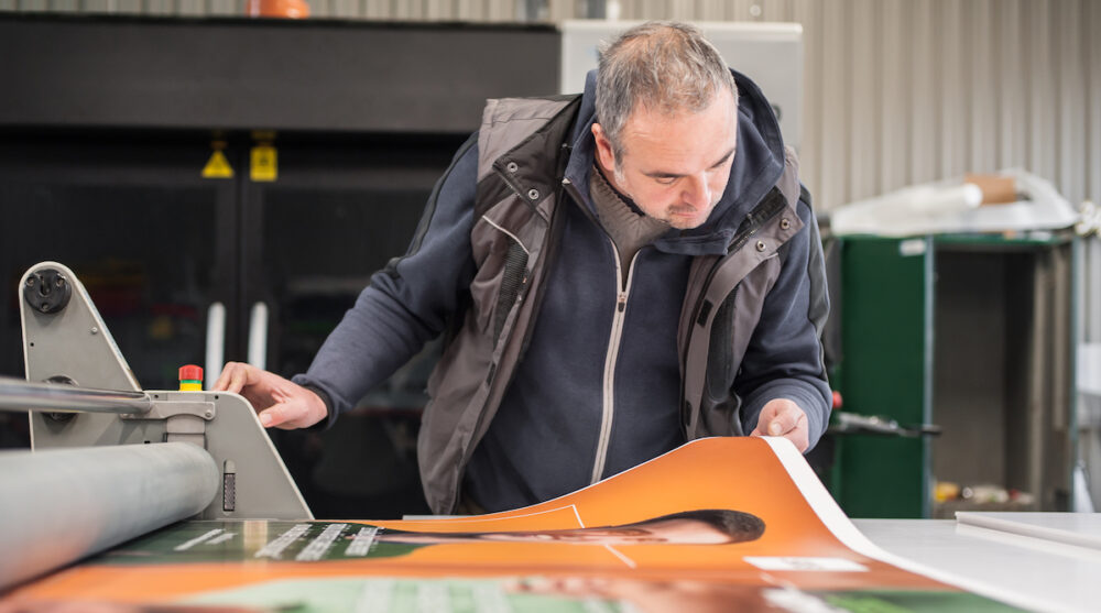 Digital Printing: Exploring the Advantages of Print on Demand Services