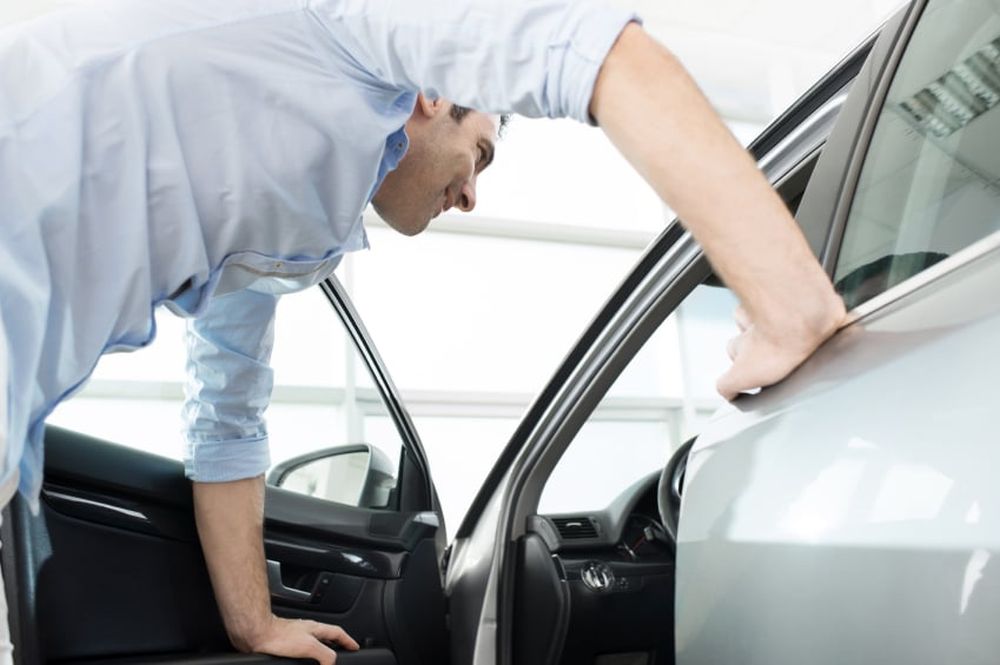 How to Decide Whether to Keep or Replace Your Car