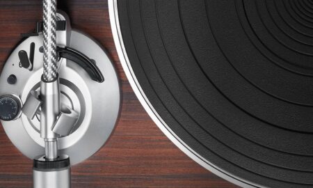 Manual or Fully Automatic Turntable