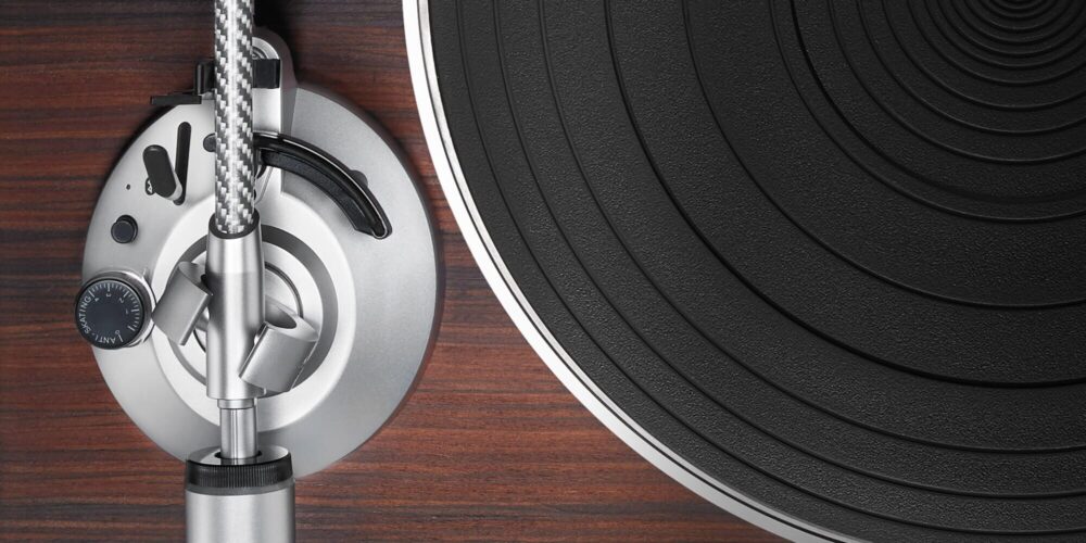 Manual or Fully Automatic Turntable